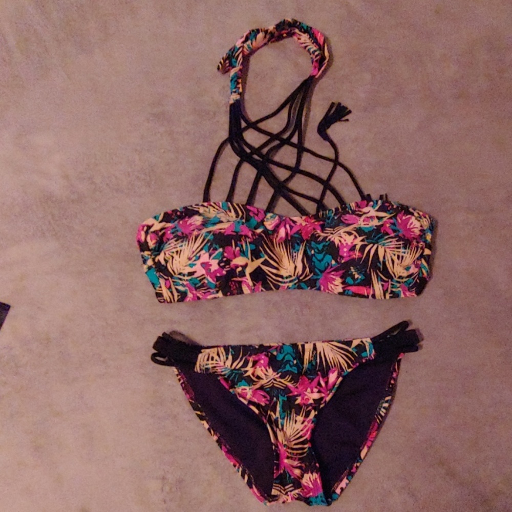 Bikini. Size small bottom. Size large top